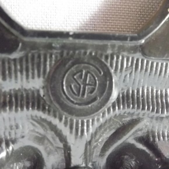 Vintage Brass Finish Switch Plate Cover, Electrical Outlet Cover for Two Plugs - Picture 10 of 10